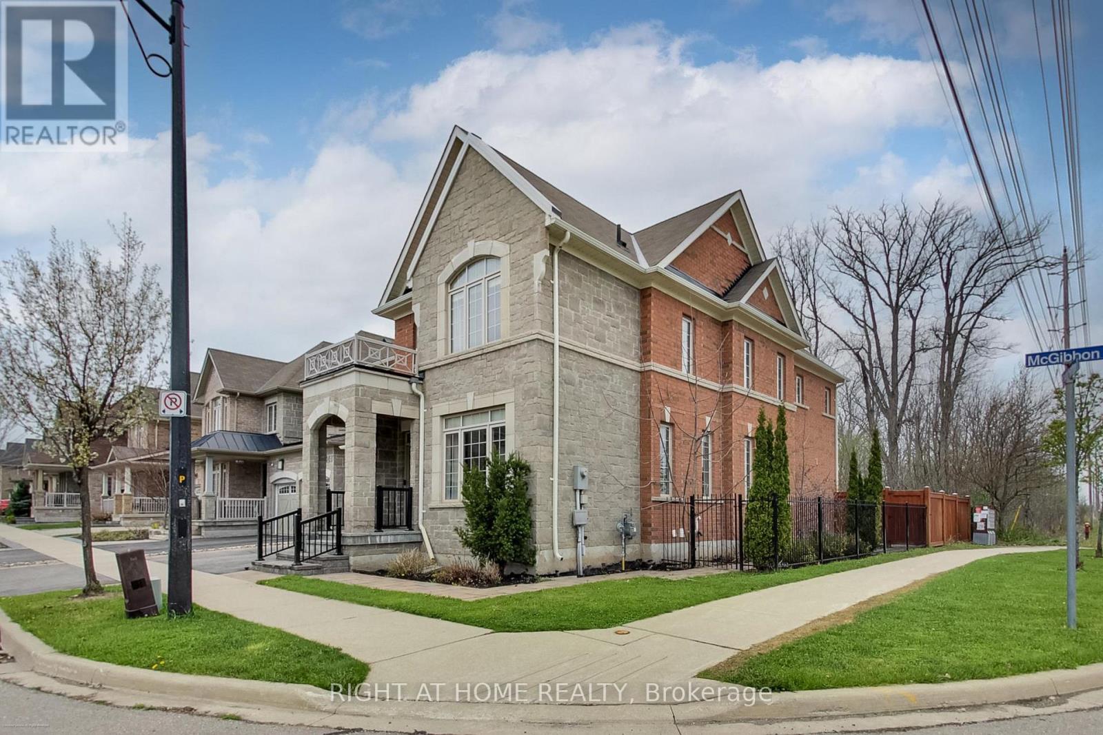 300 Mcgibbon Drive, Milton, Ontario  L9T 8V3 - Photo 47 - W13067272