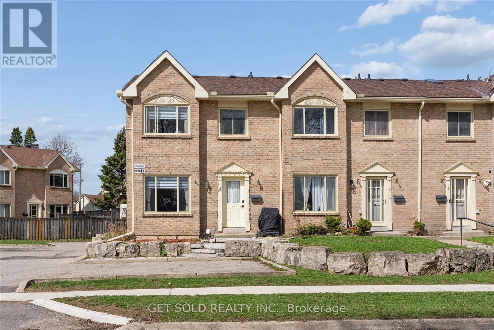 4 - 2 CEDAR DRIVE, Orangeville, Ontario