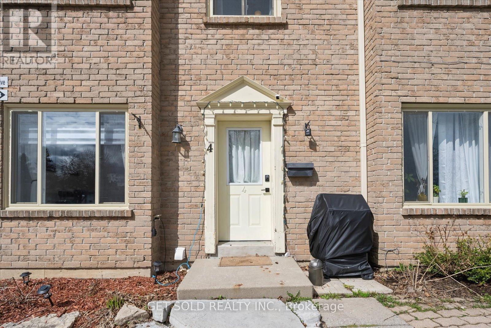 4 - 2 Cedar Drive, Orangeville, Ontario  L9W 2X6 - Photo 4 - W13067332