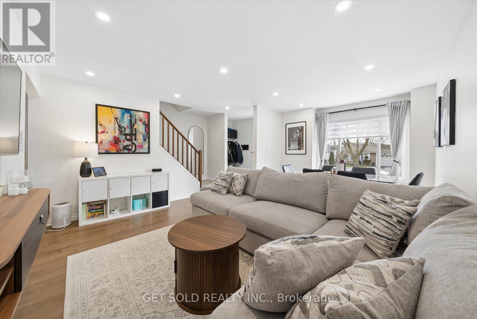 4 - 2 Cedar Drive, Orangeville, Ontario  L9W 2X6 - Photo 6 - W13067332