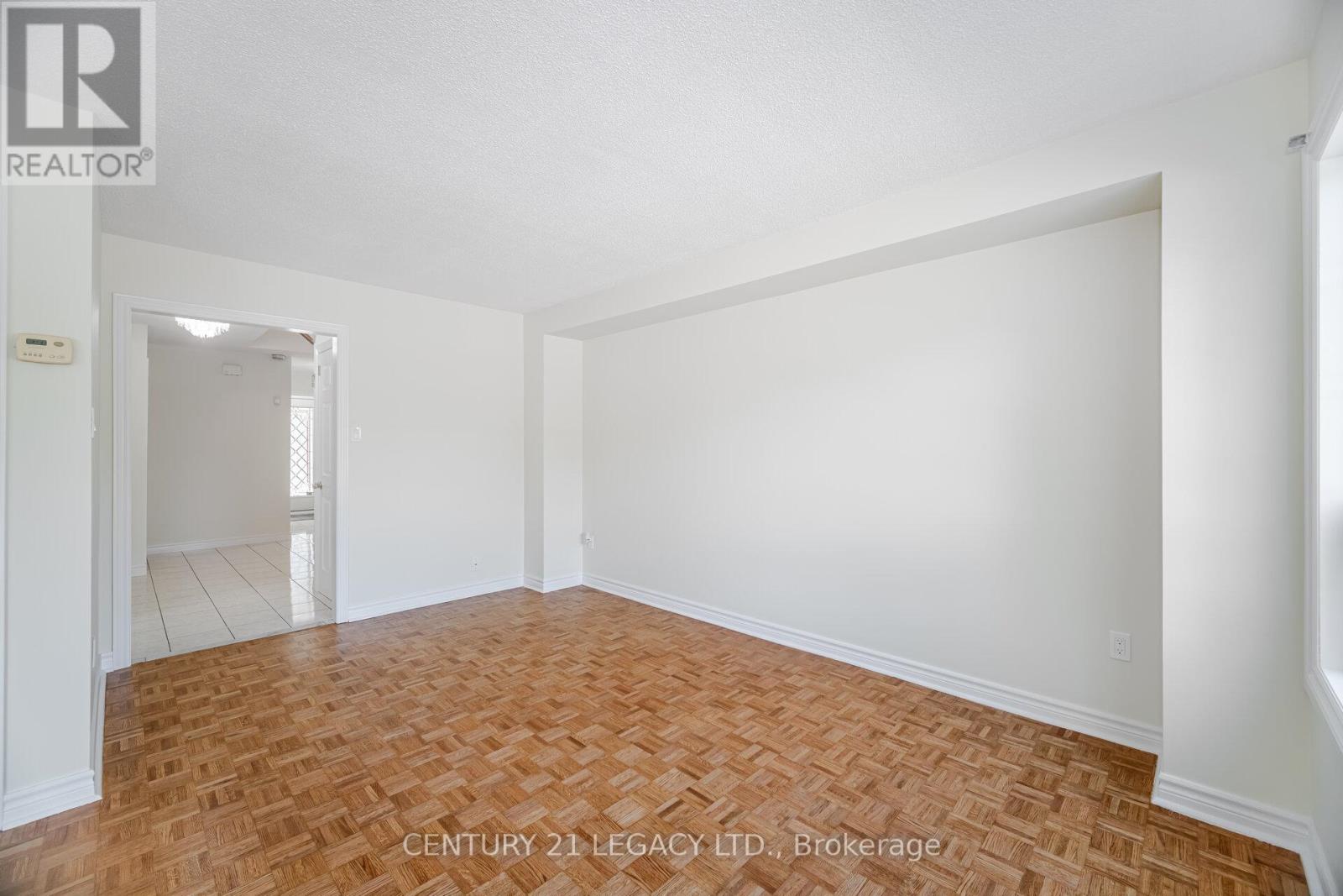 3182 Bracknell Crescent, Mississauga, Ontario  L5N 4W4 - Photo 8 - W13067358