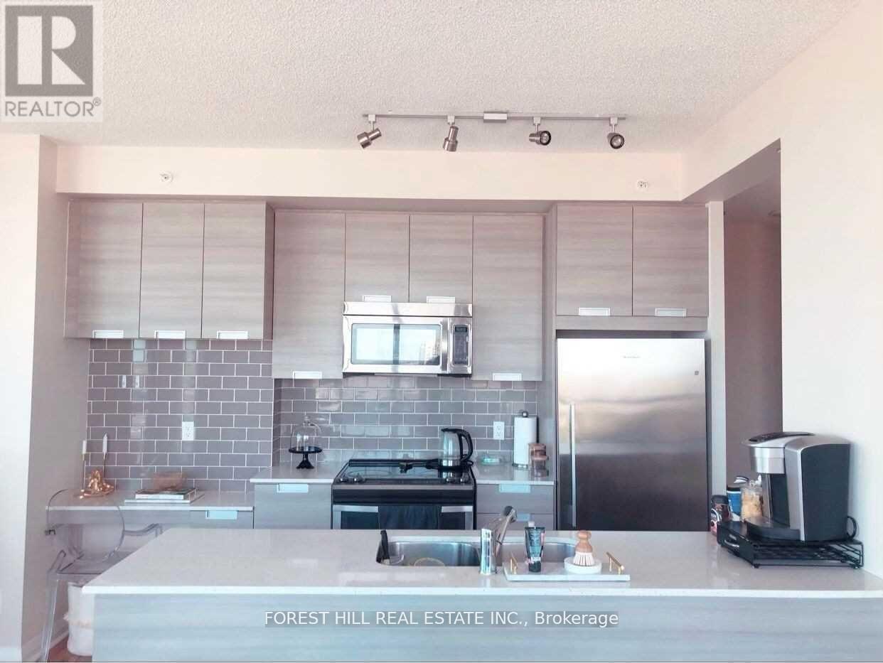 1307 - 55 Eglinton Avenue W, Mississauga, Ontario  L5R 0E4 - Photo 4 - W13067368