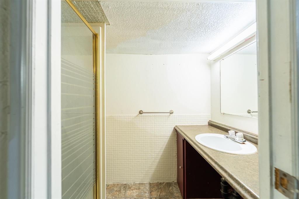 600 Mcmeans Avenue E, Winnipeg, Manitoba  R2C 0X7 - Photo 16 - 202608911