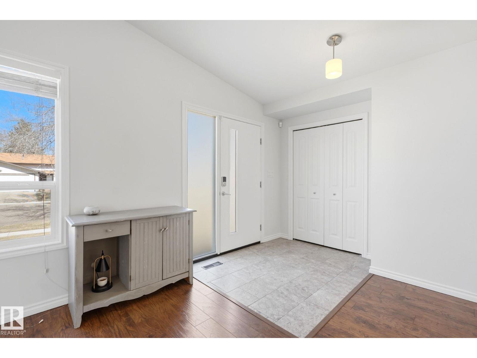 30 Afton Cr, St. Albert, Alberta  T8N 2T3 - Photo 5 - E4485100