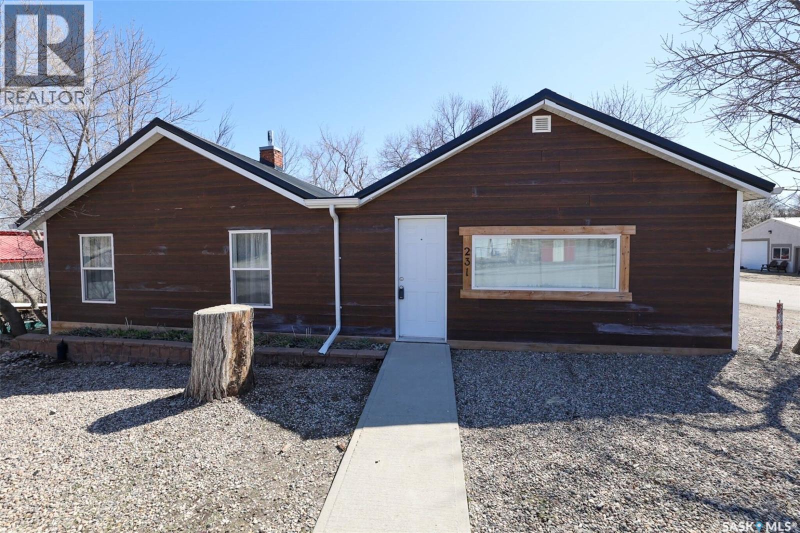231 Centre Street, Regina Beach, Saskatchewan  S0G 4C0 - Photo 40 - SK034531