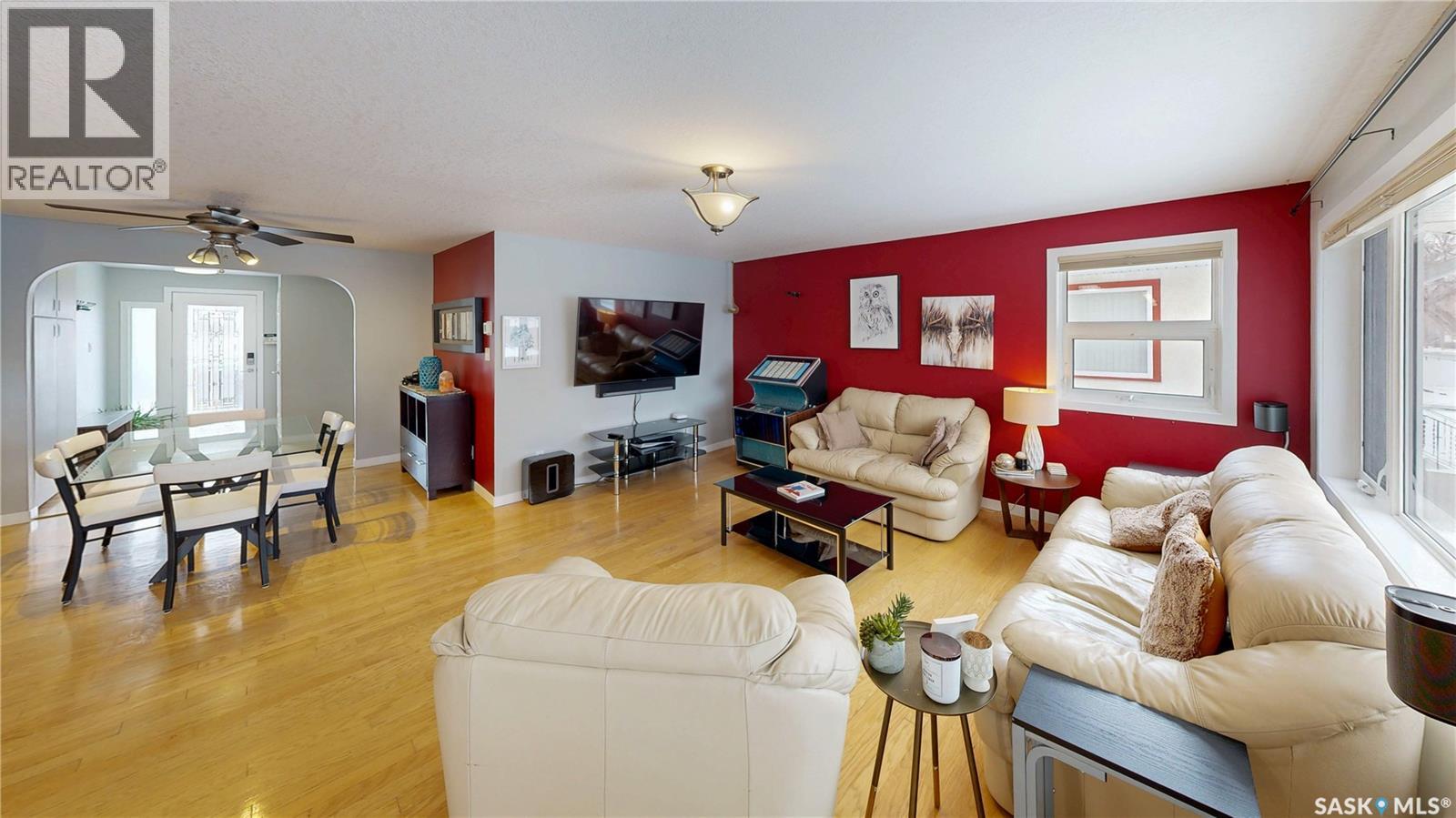 2440 Francis Street, Regina, Saskatchewan  S4N 2P9 - Photo 4 - SK034527