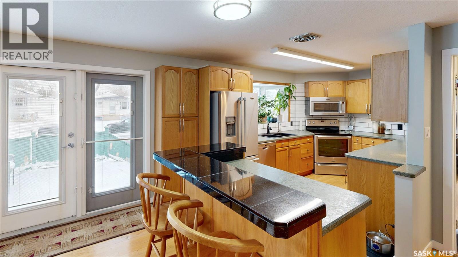2440 Francis Street, Regina, Saskatchewan  S4N 2P9 - Photo 6 - SK034527