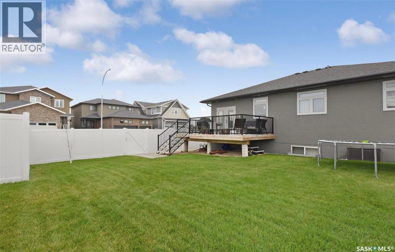 127 Hodges Crescent, Moose Jaw, Saskatchewan  S6J 0B1 - Photo 43 - SK034367