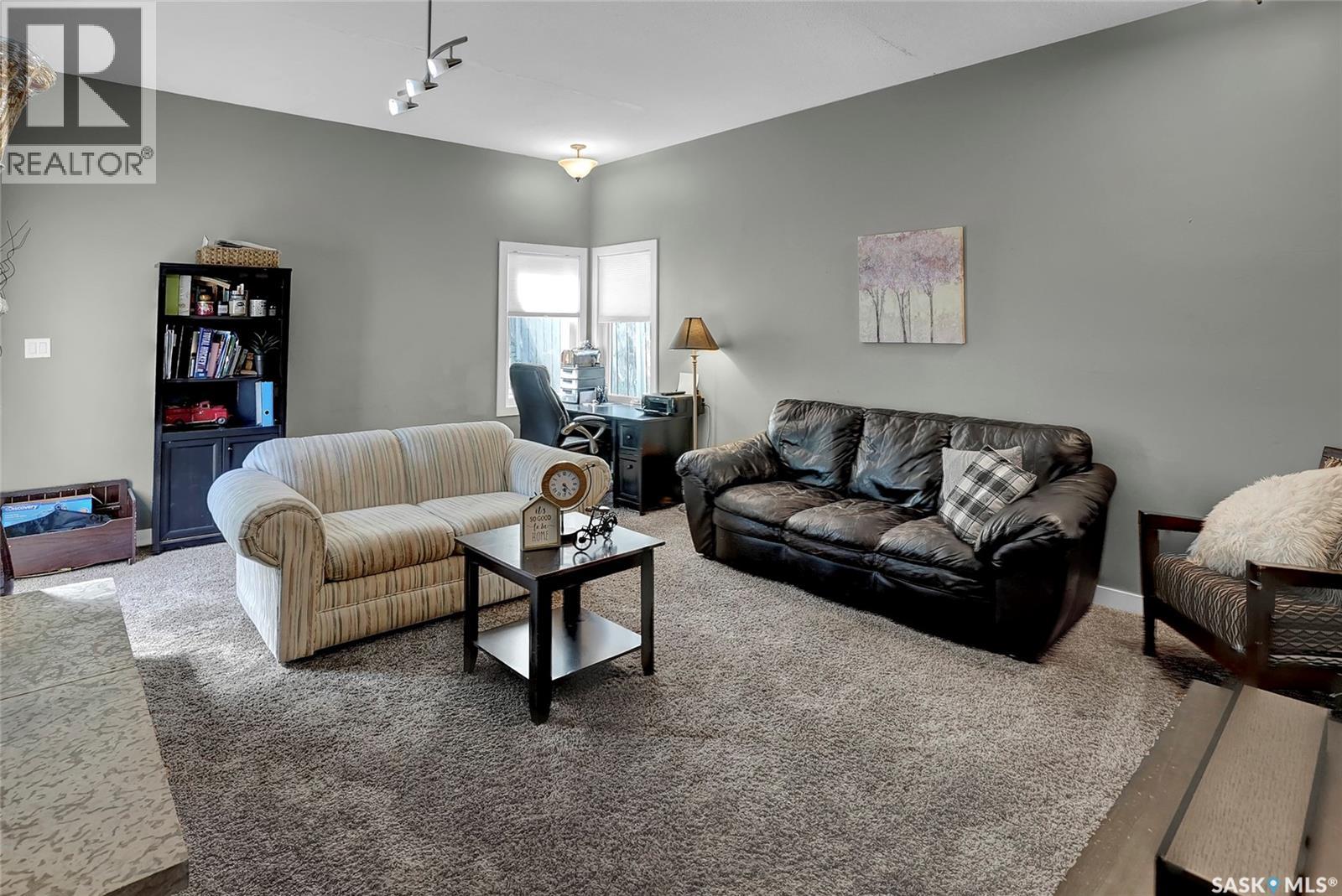 1614 11th Avenue Nw, Moose Jaw, Saskatchewan  S6H 6W9 - Photo 34 - SK034327