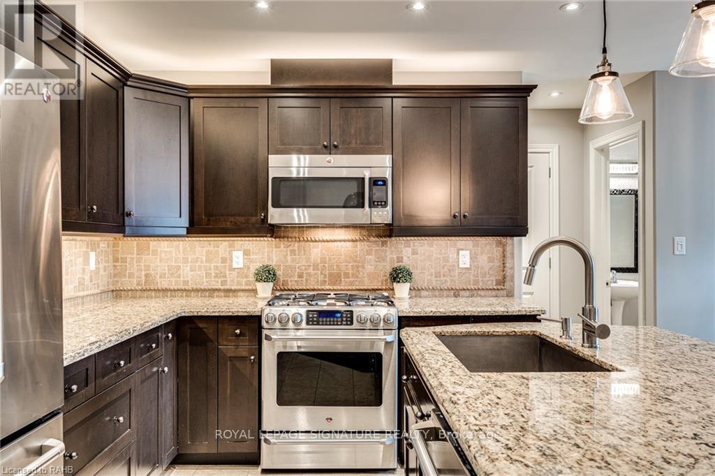 8 Blue Ribbon Way, Hamilton, Ontario  L0R 1C0 - Photo 10 - X13067192