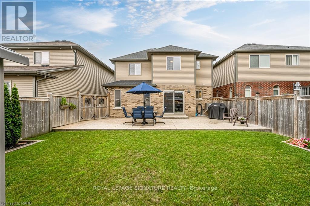 8 Blue Ribbon Way, Hamilton, Ontario  L0R 1C0 - Photo 25 - X13067192