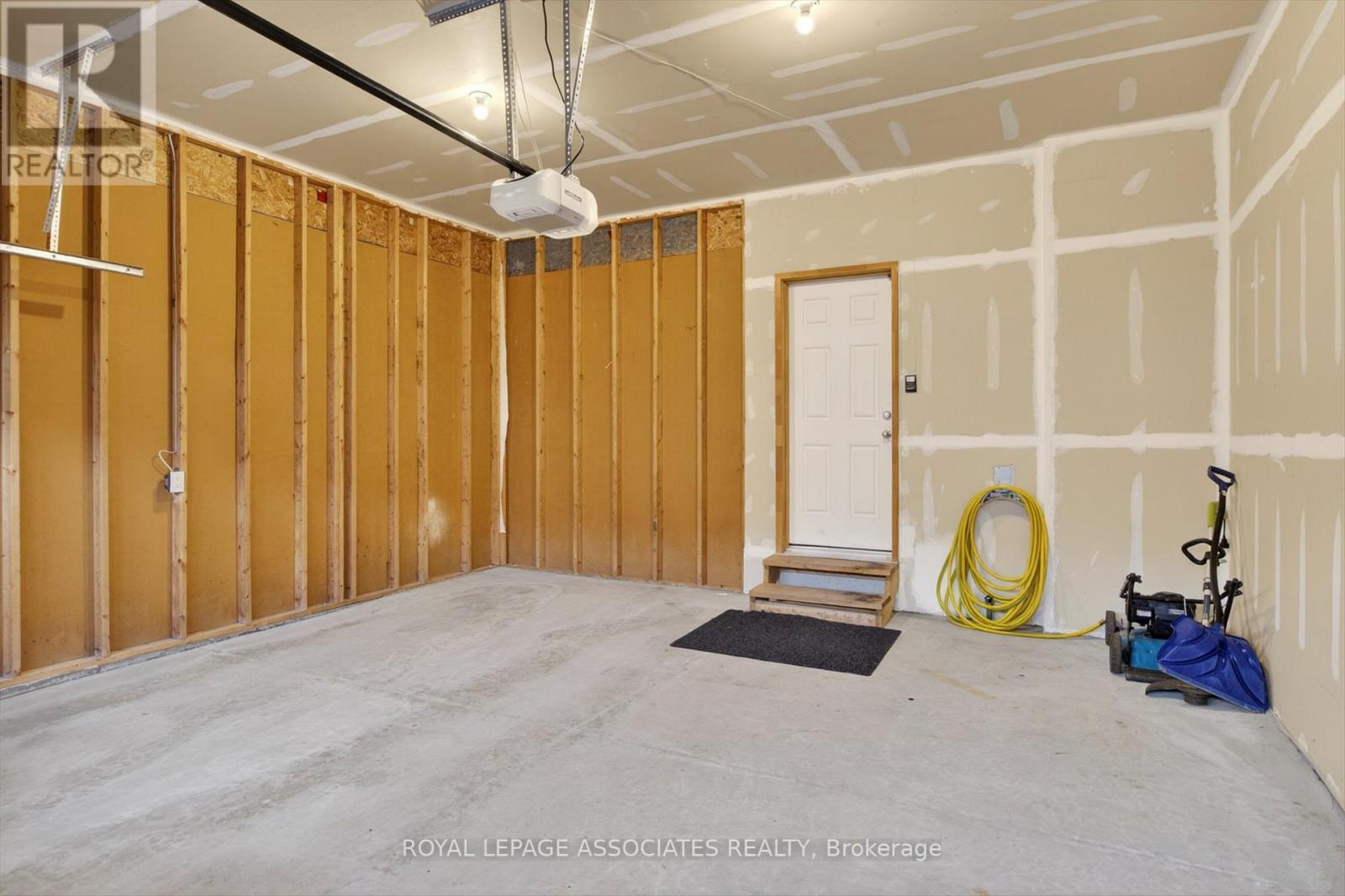 1047 Rippingale Trail, Peterborough, Ontario  K9H 0J8 - Photo 13 - X13067324