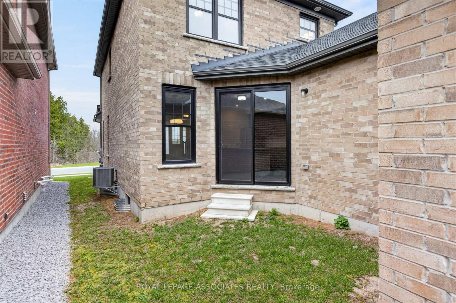 1047 Rippingale Trail, Peterborough, Ontario  K9H 0J8 - Photo 23 - X13067324