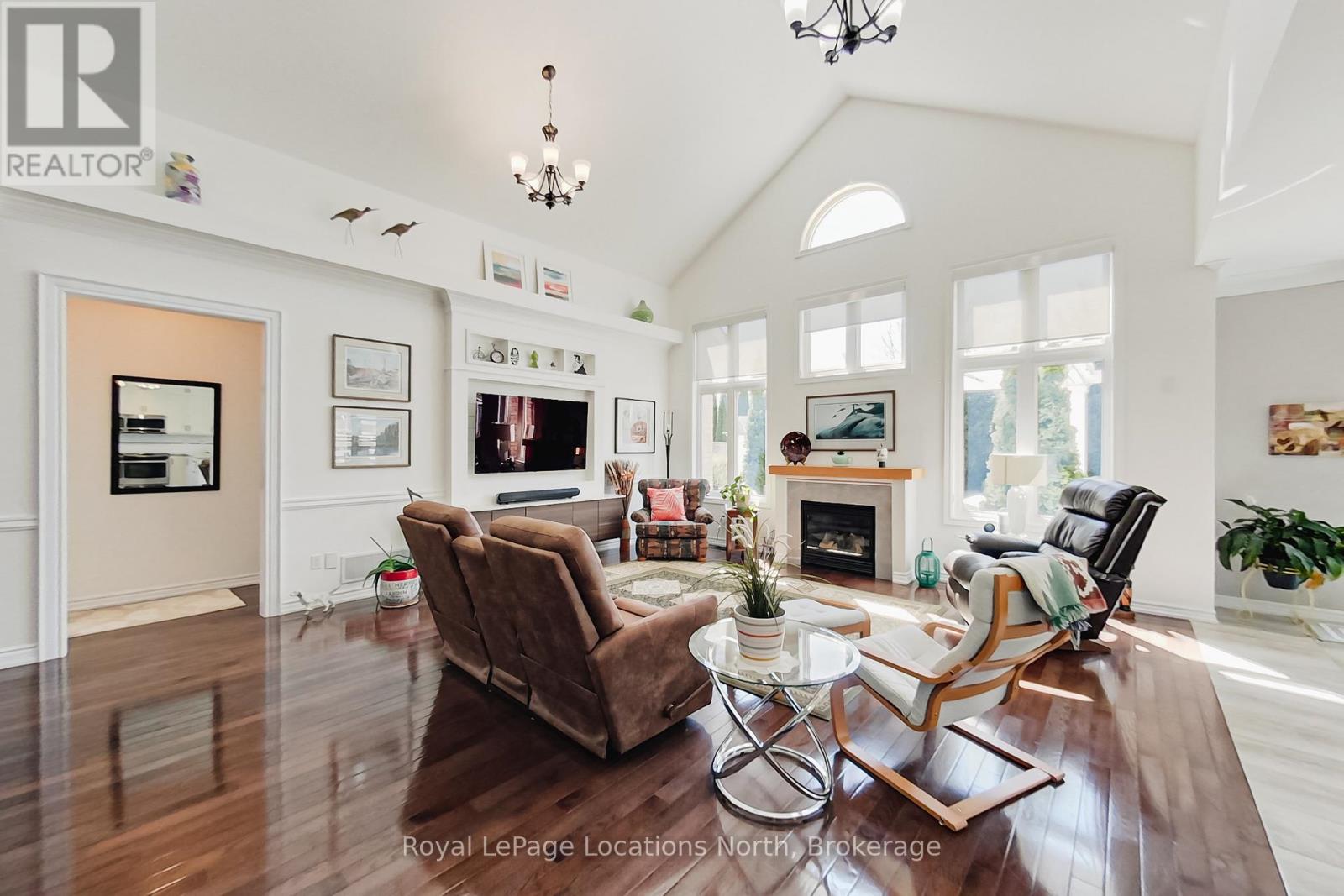 18 Frances Drive, Collingwood, Ontario  L9Y 0A8 - Photo 5 - S13066676