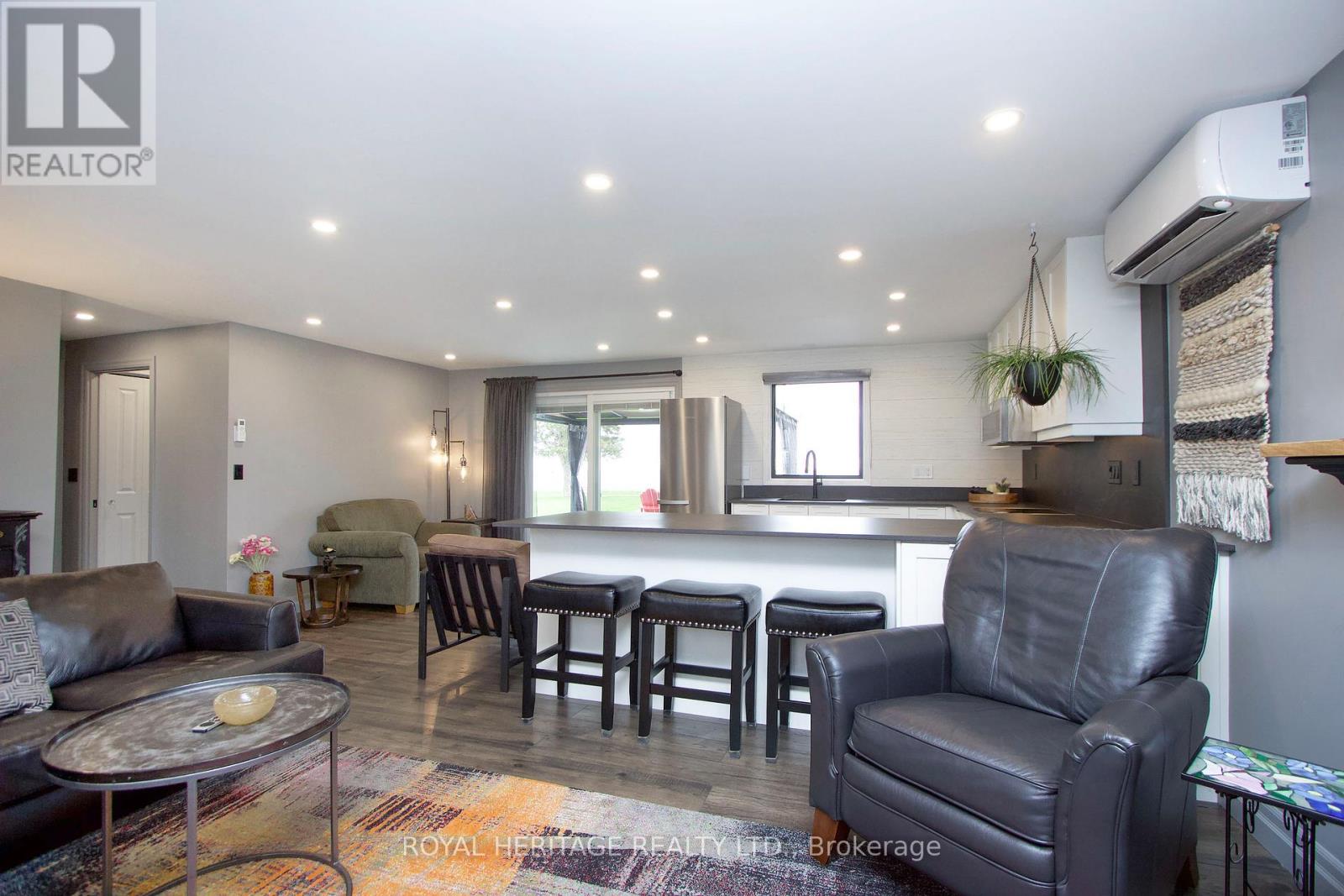 43 Bluffs Road, Clarington, Ontario  L1B 1A4 - Photo 11 - E13062122