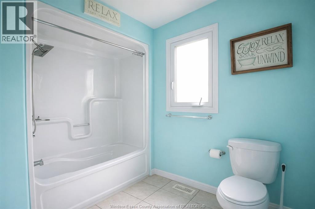 147 Allison Avenue, Harrow, Ontario  N0R 1G0 - Photo 13 - 26008690