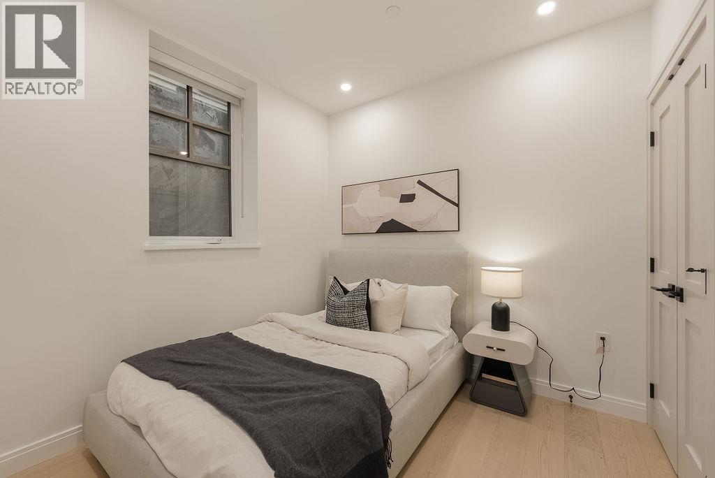 2540 Grant Street, Vancouver, British Columbia  V5K 3G7 - Photo 31 - R3111867
