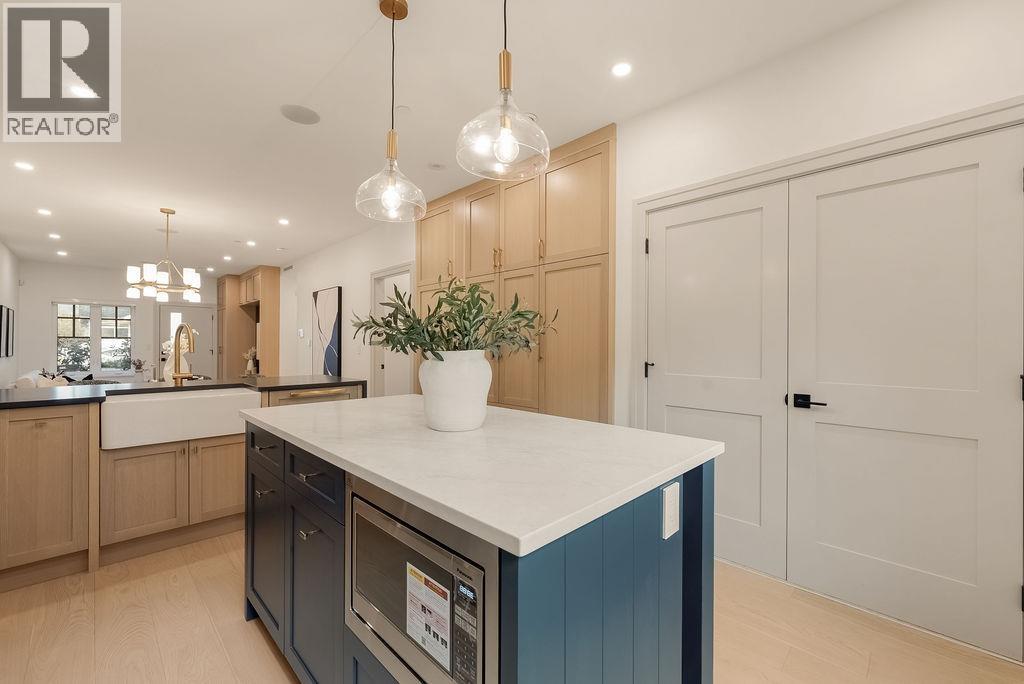 2540 Grant Street, Vancouver, British Columbia  V5K 3G7 - Photo 12 - R3111867