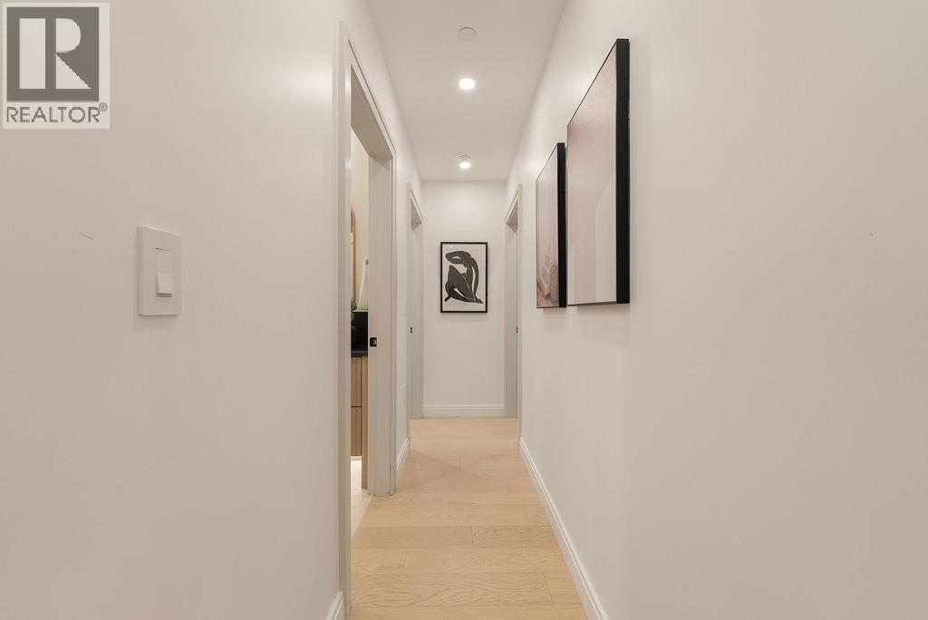 2540 Grant Street, Vancouver, British Columbia  V5K 3G7 - Photo 6 - R3111867
