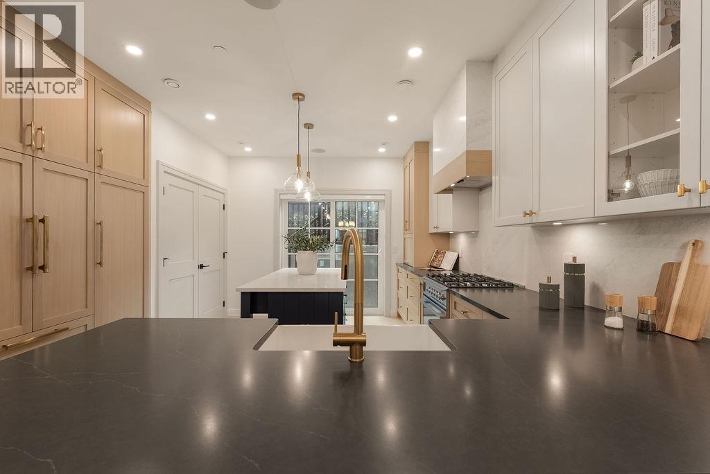 2540 Grant Street, Vancouver, British Columbia  V5K 3G7 - Photo 9 - R3111867