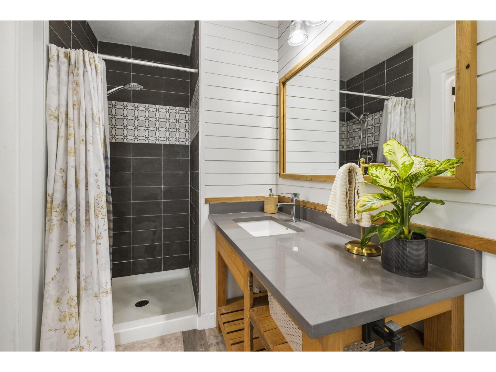 15336 112 Avenue, Surrey, British Columbia  V3R 8Y8 - Photo 23 - R3117028
