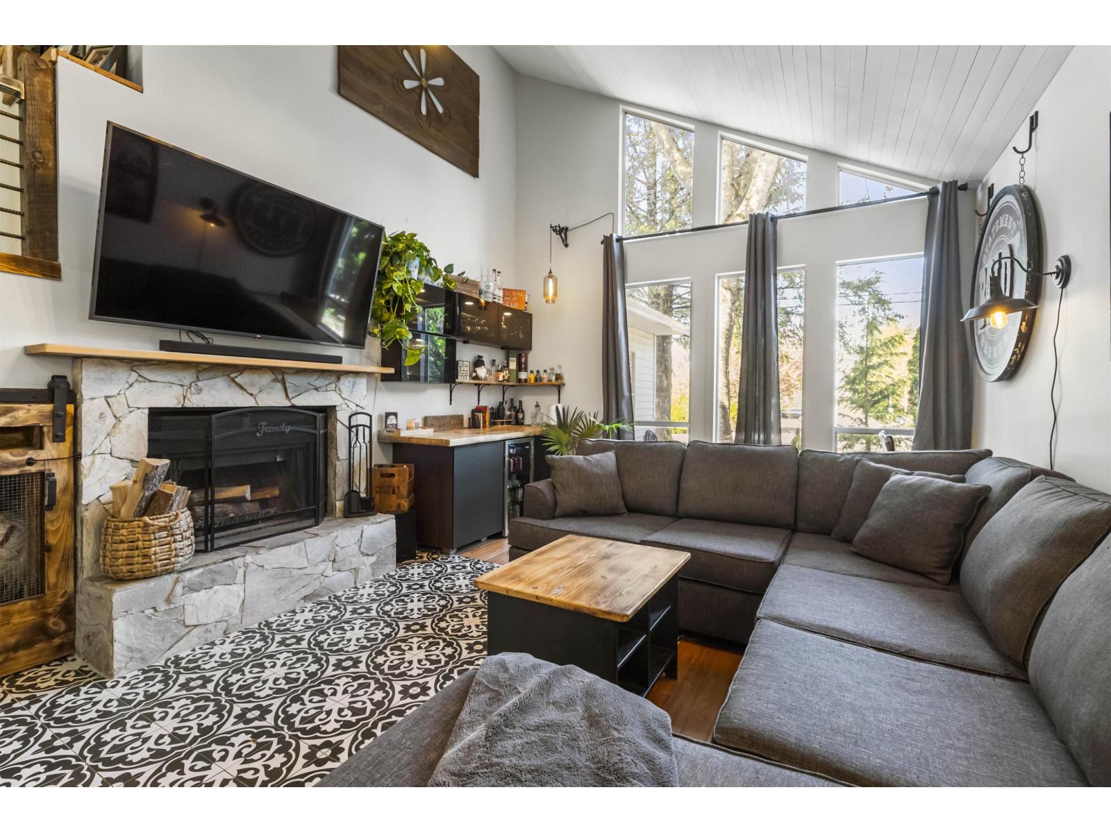 15336 112 Avenue, Surrey, British Columbia  V3R 8Y8 - Photo 8 - R3117028
