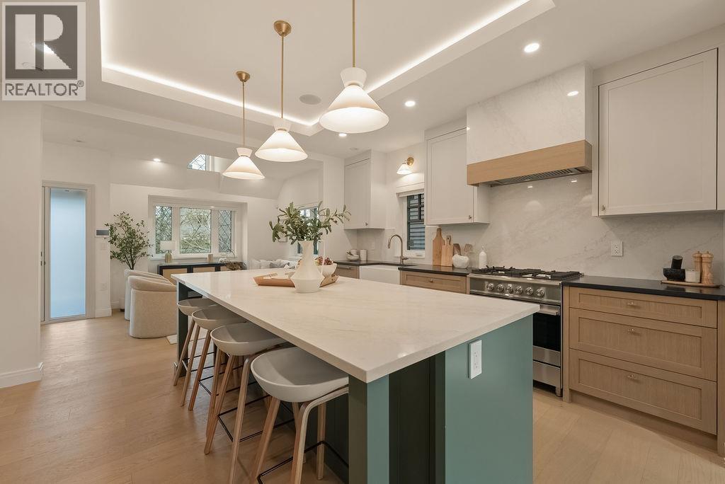 2542 Grant Street, Vancouver, British Columbia  V5K 3G7 - Photo 9 - R3098881