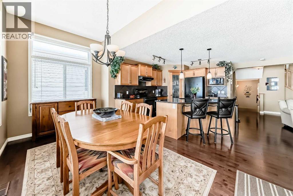 41 Kincora Drive NW, Calgary, Alberta  T3R 1L2 - Photo 13 - A2296531