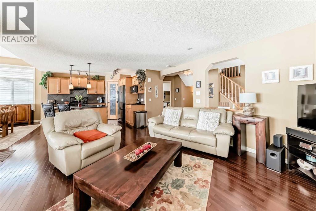 41 Kincora Drive NW, Calgary, Alberta  T3R 1L2 - Photo 17 - A2296531