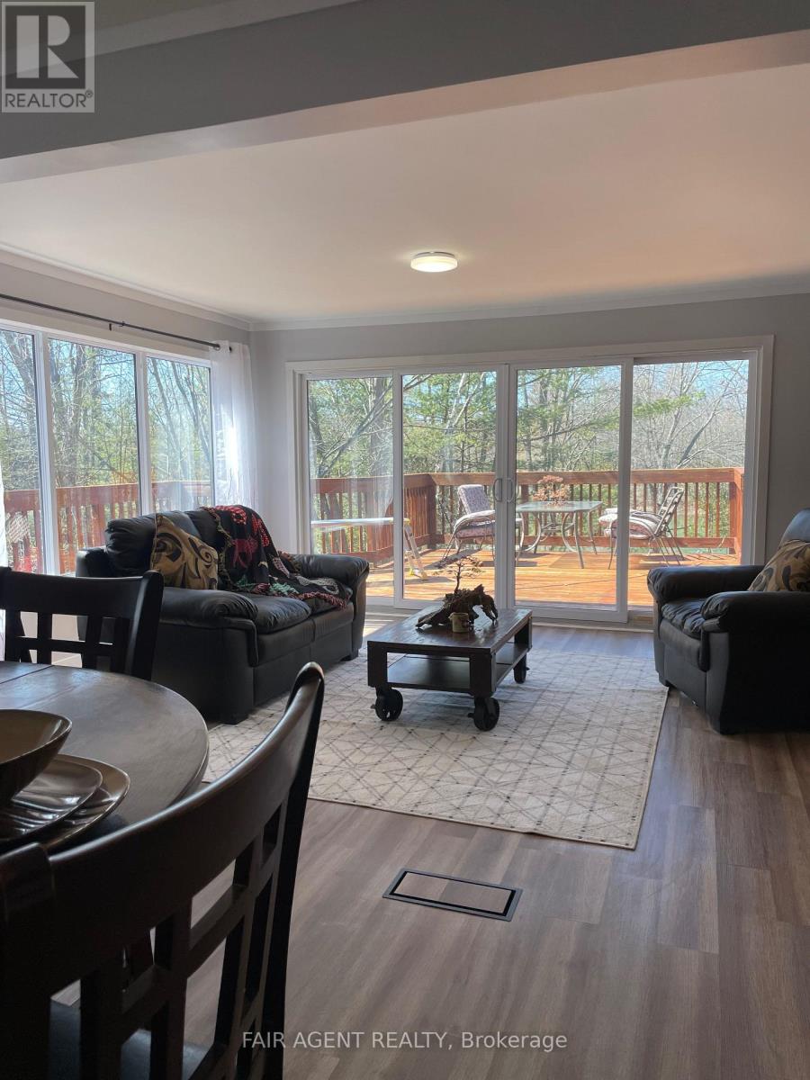 7672 Doner Drive, Ramara, Ontario  L0K 2B0 - Photo 9 - S13067848