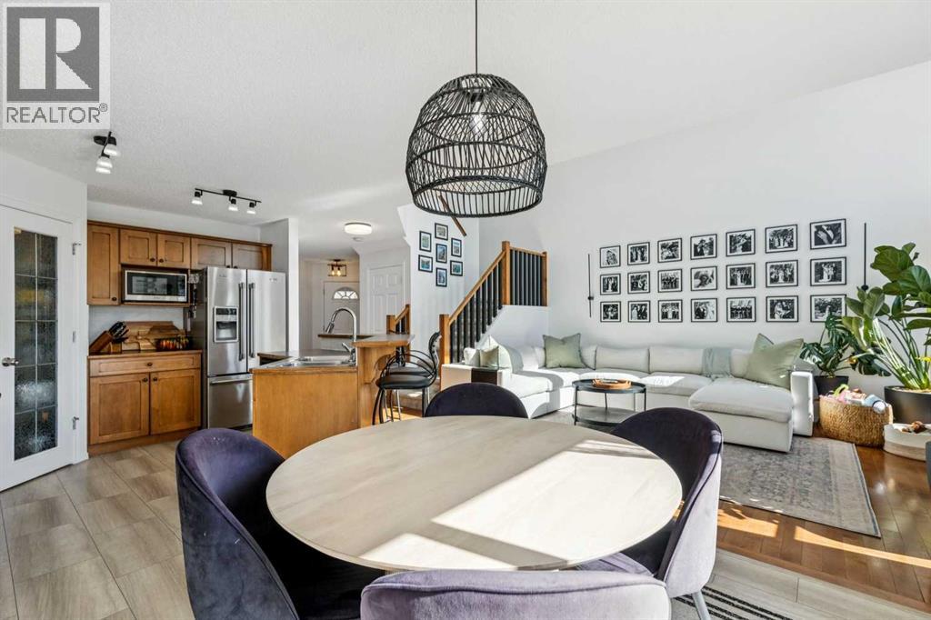 214 Cougarstone Circle SW, Calgary, Alberta  T3H 4W5 - Photo 13 - A2297016