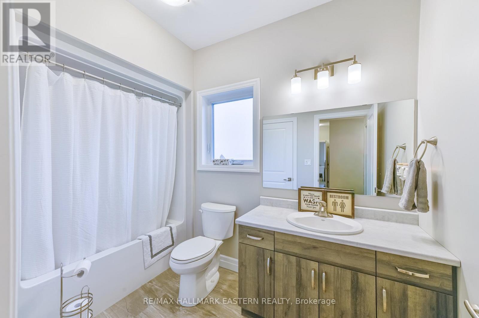 97 Northumberland Boulevard, Quinte West, Ontario  K8V 0K9 - Photo 14 - X13067454