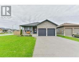 97 NORTHUMBERLAND BOULEVARD, Quinte West, Ontario