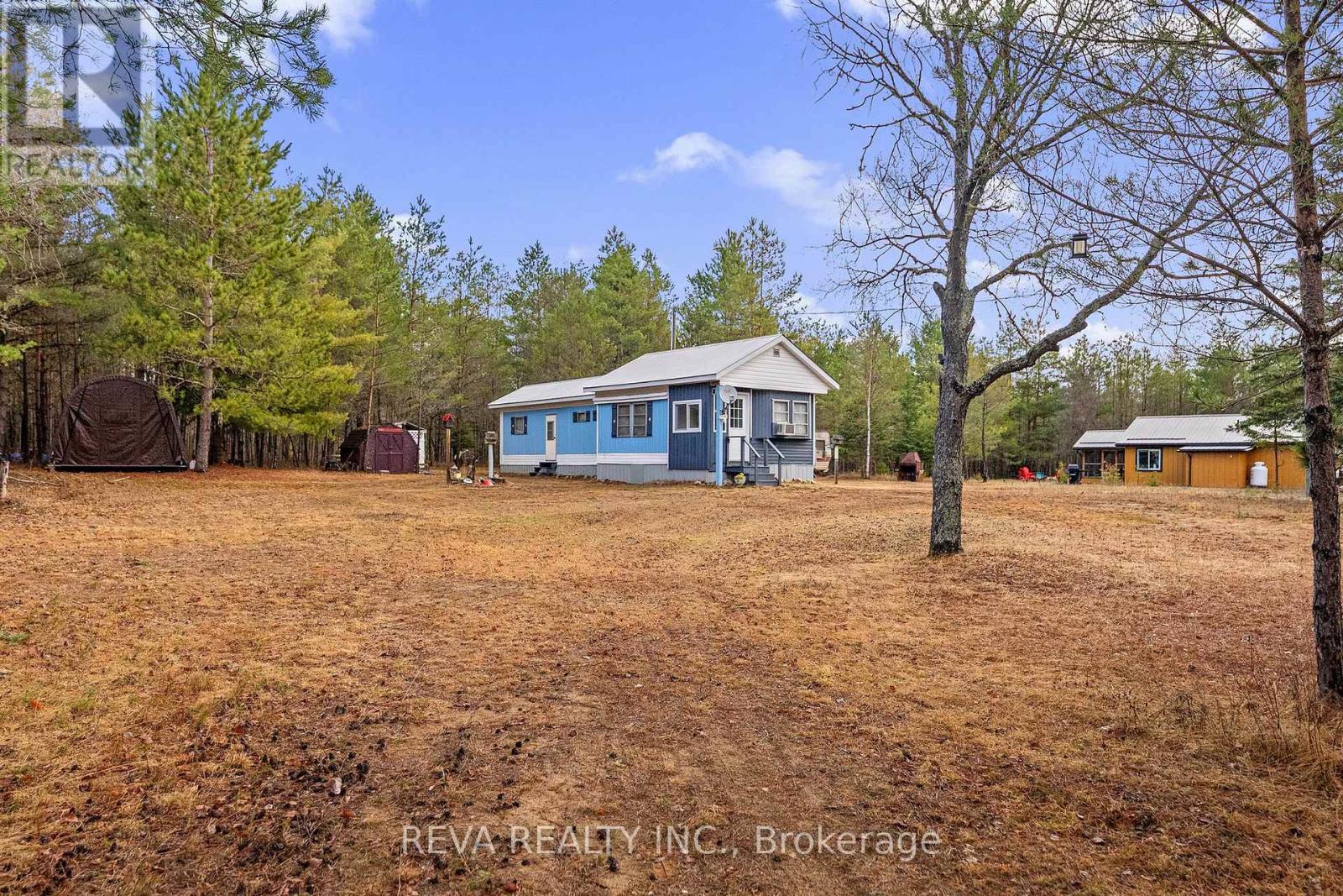 15 CENTER ROAD, hastings highlands (mcclure ward), Ontario