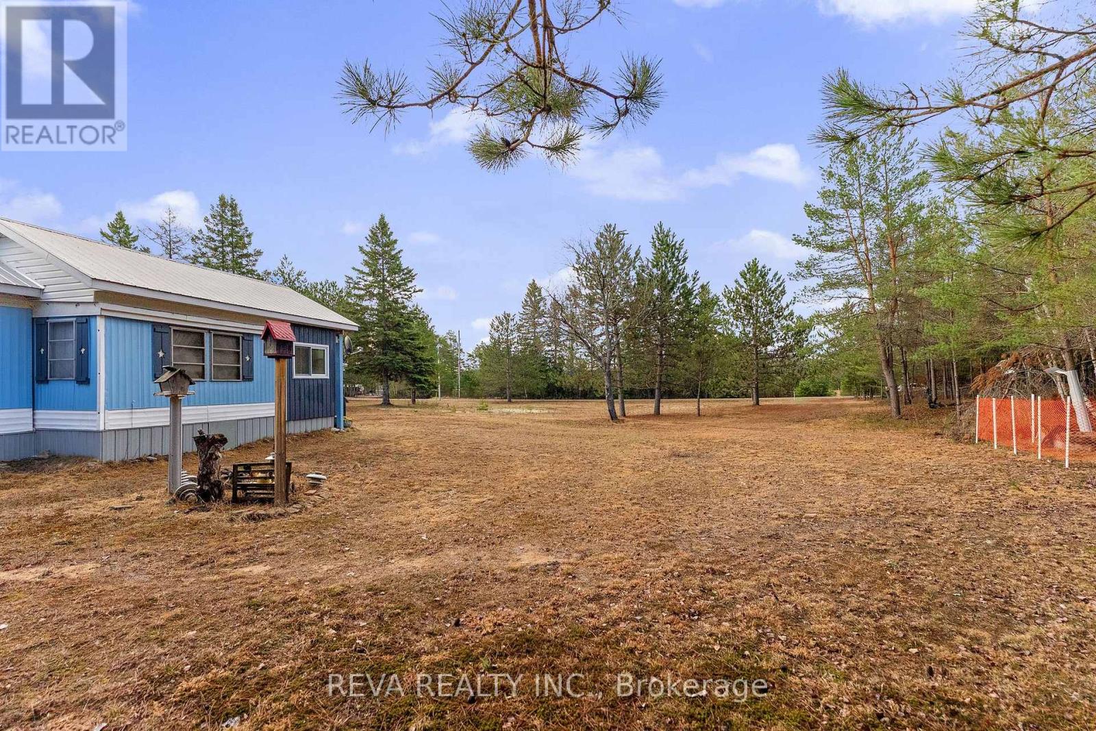 15 Center Road, Hastings Highlands (Mcclure Ward), Ontario  K0L 2K0 - Photo 18 - X13067496