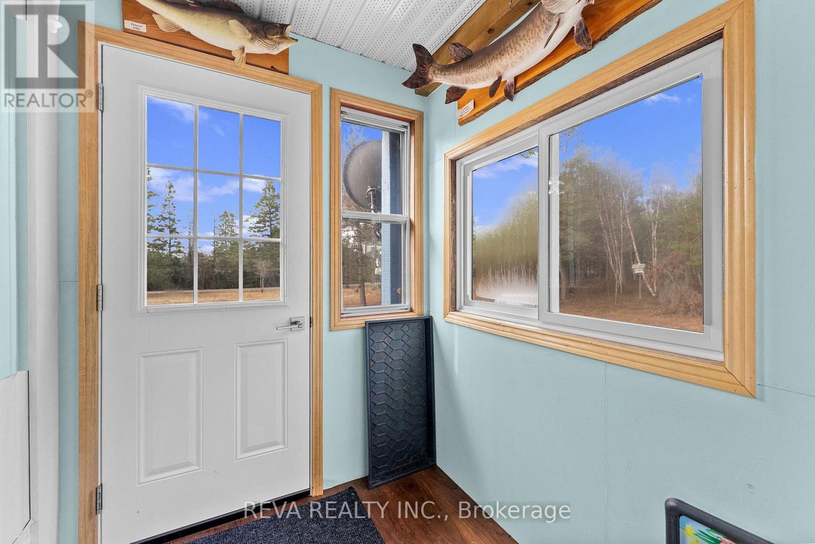 15 Center Road, Hastings Highlands (Mcclure Ward), Ontario  K0L 2K0 - Photo 4 - X13067496