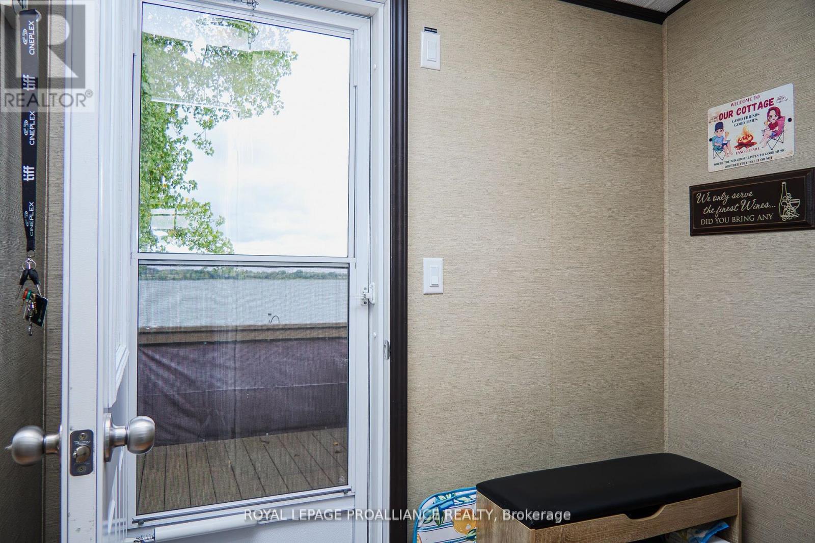 486 Cty Rd 18- 64 Cherry Beach Lane, Prince Edward County, Ontario  K0K 2T0 - Photo 4 - X13067782