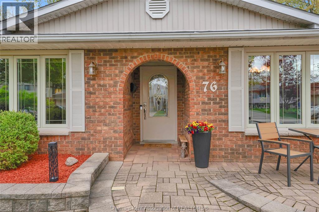 76 Thornhill Crescent, Chatham, Ontario  N7L 4M3 - Photo 6 - 26009275