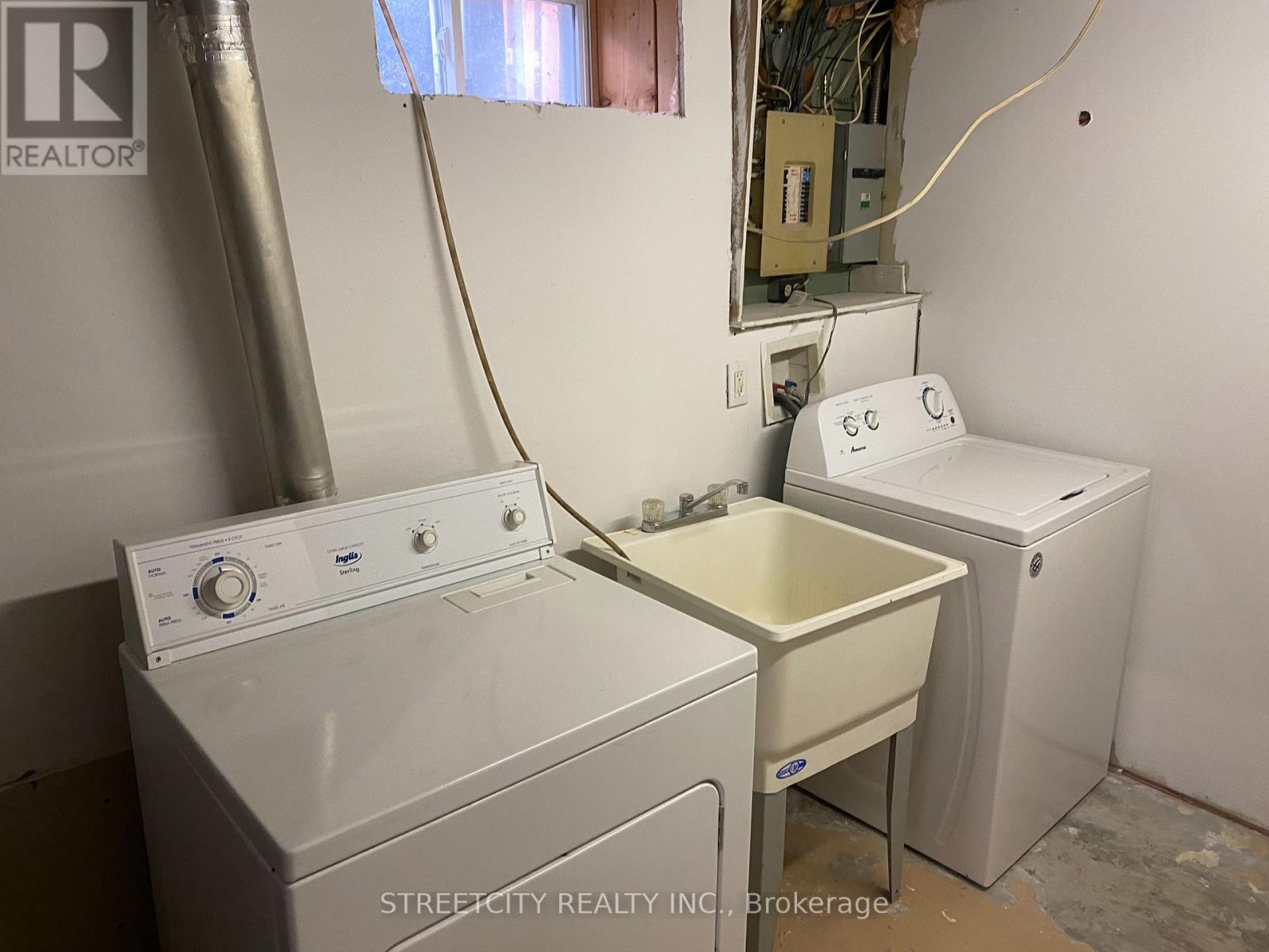 238 Burnside Drive, London East, Ontario  N5V 1B9 - Photo 17 - X13067498