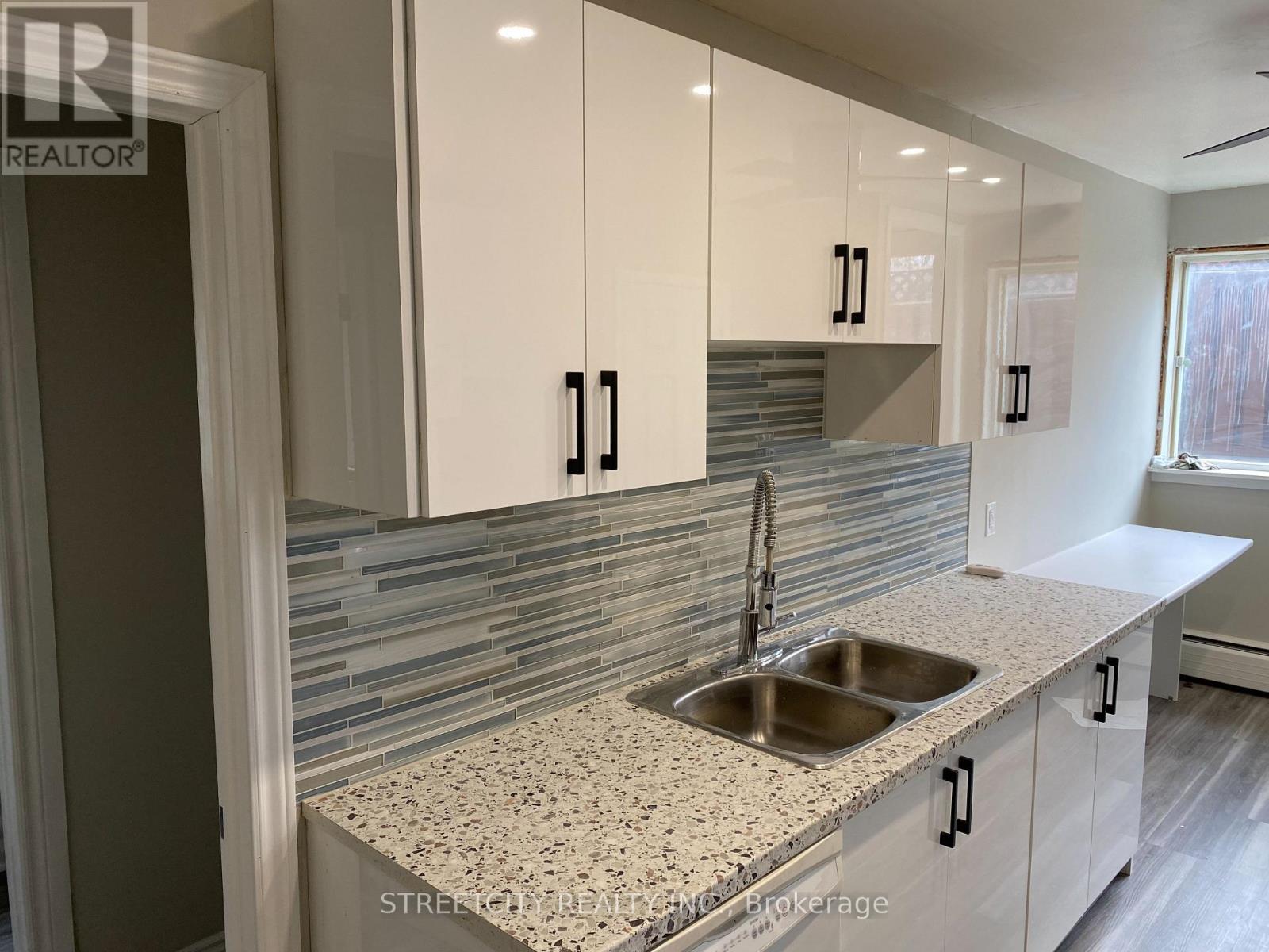 238 Burnside Drive, London East, Ontario  N5V 1B9 - Photo 6 - X13067498