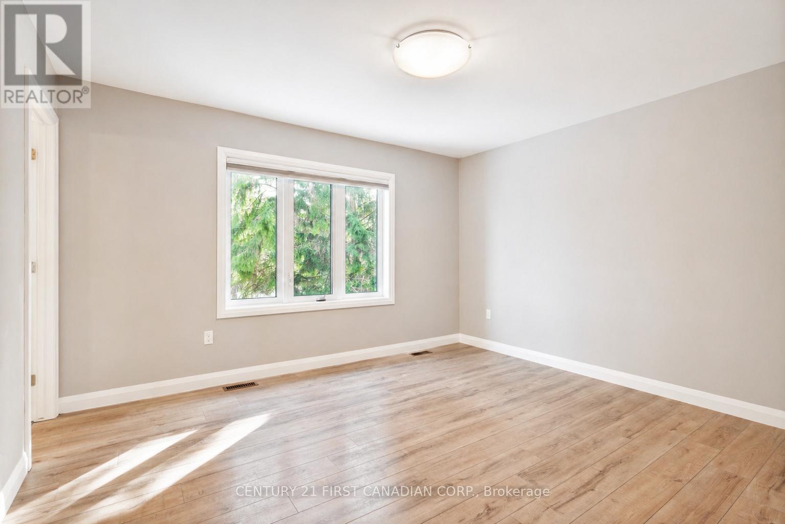 52 - 1 Miller Drive, Lucan Biddulph, Ontario  N0M 2J0 - Photo 13 - X13067530