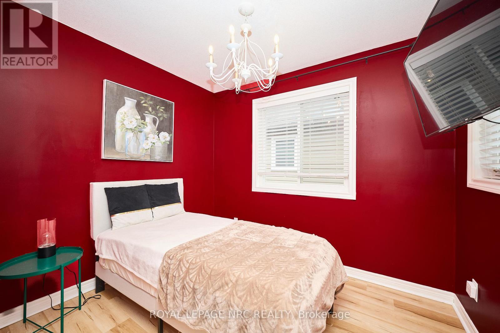 6556 Mary Drive, Niagara Falls, Ontario  L2H 0B5 - Photo 21 - X12847462