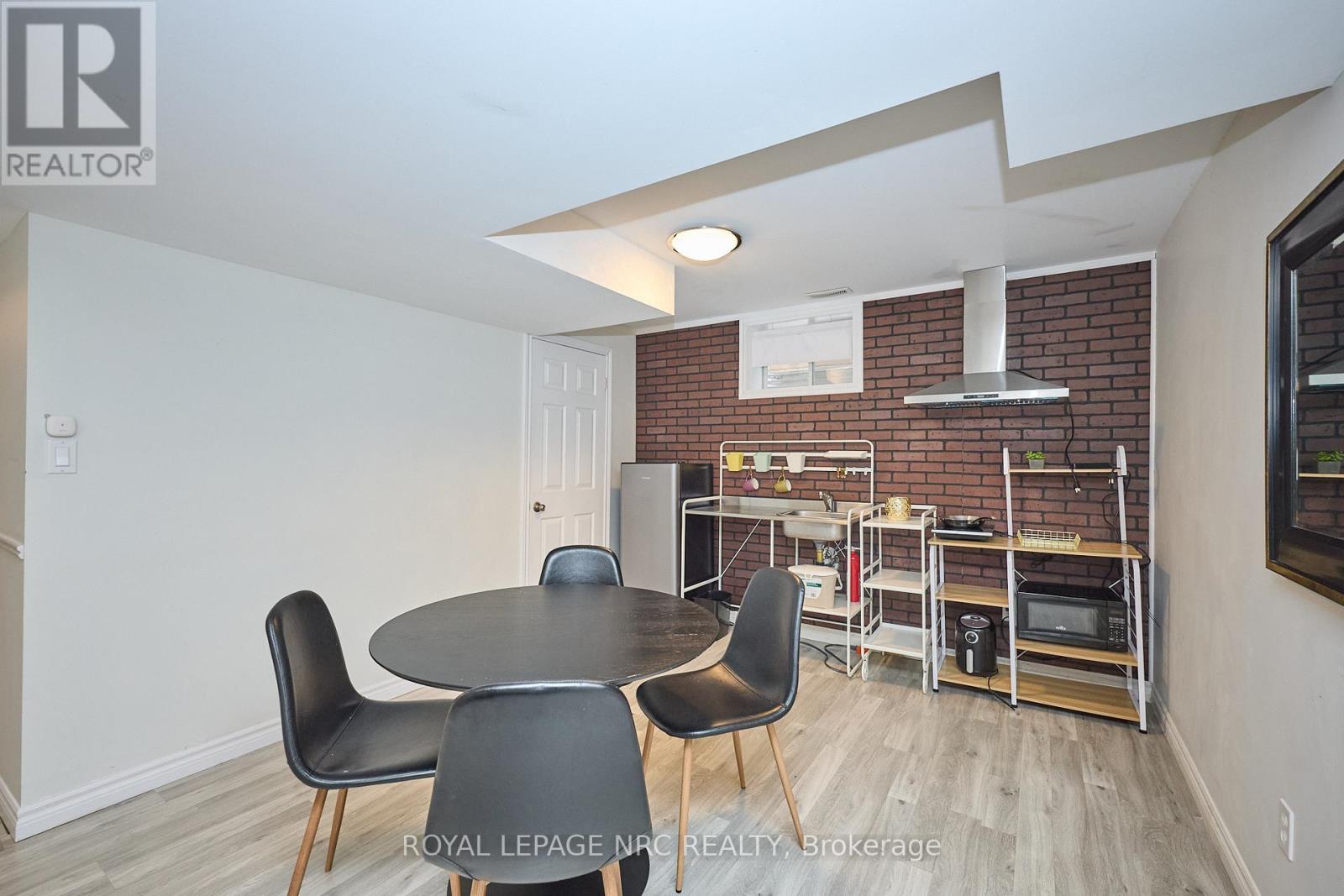 6556 Mary Drive, Niagara Falls, Ontario  L2H 0B5 - Photo 32 - X12847462
