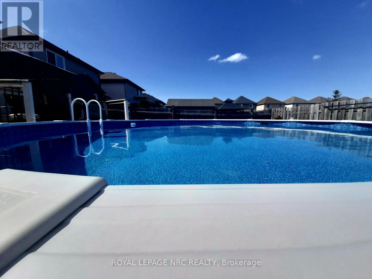 6556 Mary Drive, Niagara Falls, Ontario  L2H 0B5 - Photo 37 - X12847462