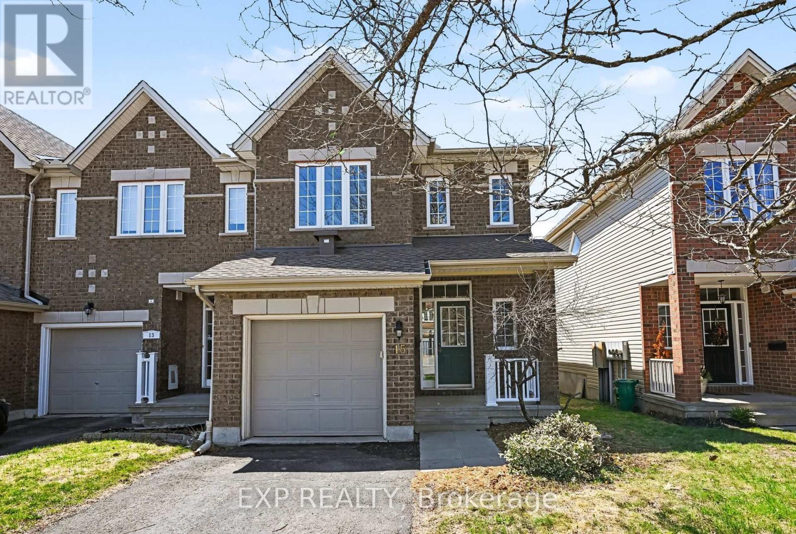 15 CEDAR VALLEY DRIVE, Ottawa, Ontario