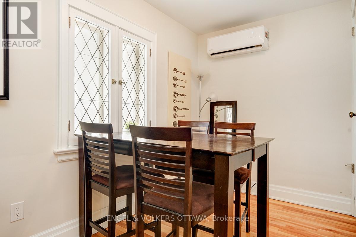 B - 98 Renfrew Avenue, Ottawa, Ontario  K1S 1Z8 - Photo 11 - X13067562