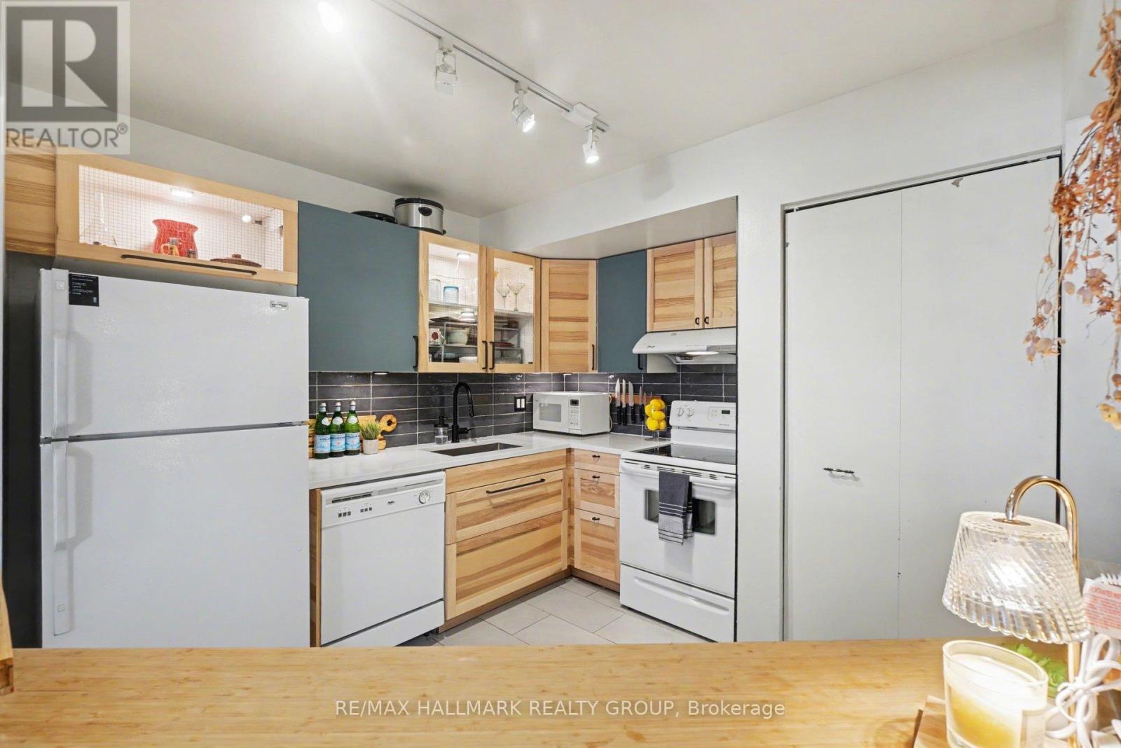 203 - 266 Lorry Greenberg Drive, Ottawa, Ontario  K1T 3J9 - Photo 14 - X13067988