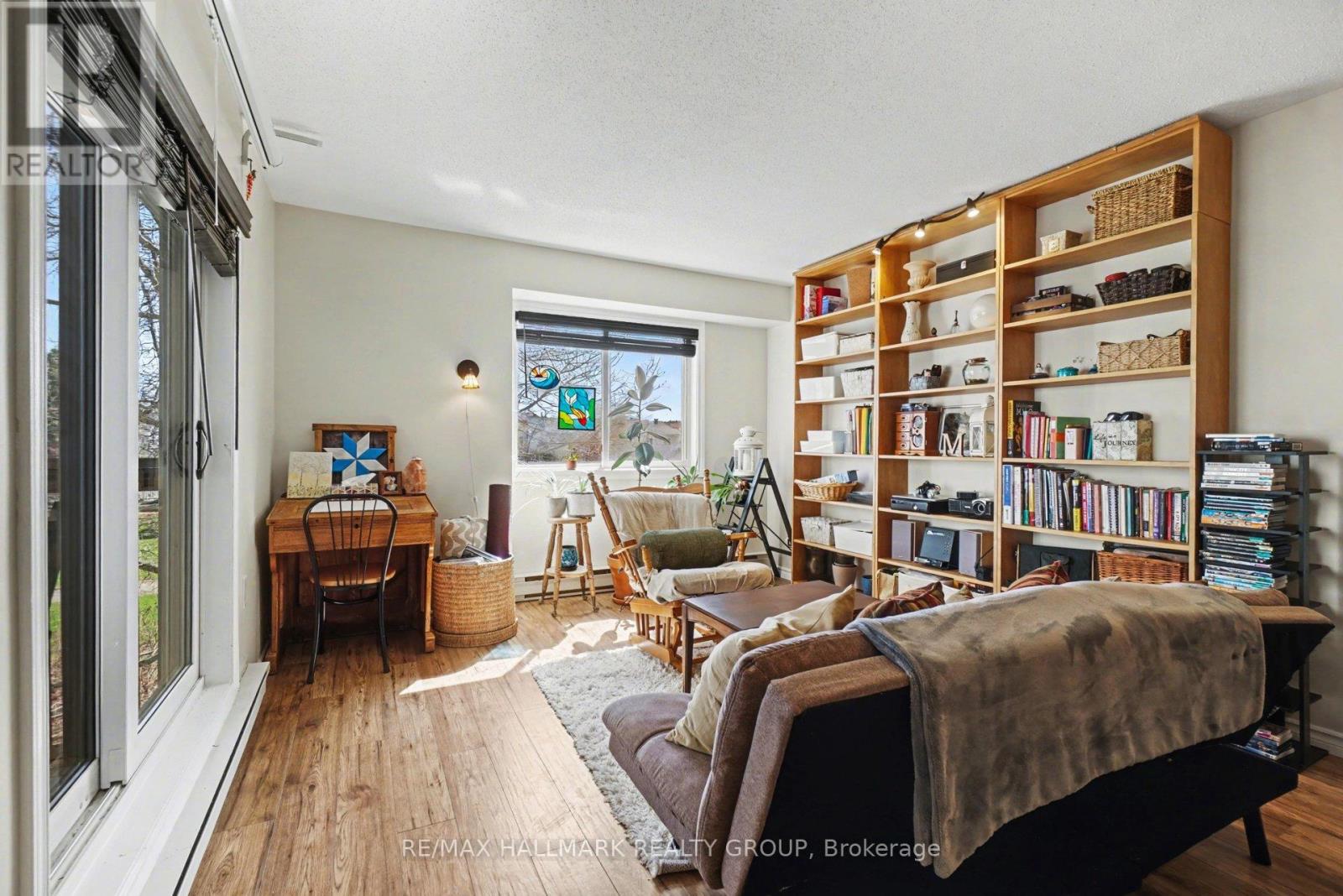 203 - 266 Lorry Greenberg Drive, Ottawa, Ontario  K1T 3J9 - Photo 5 - X13067988