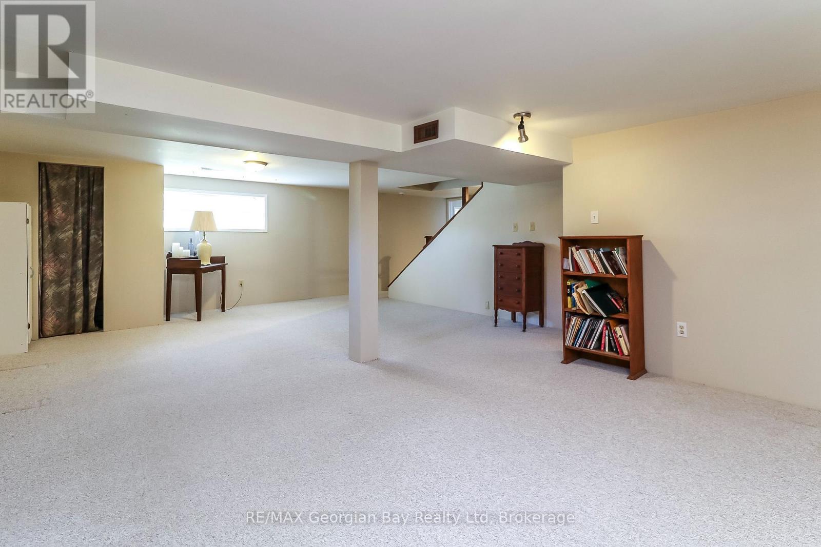 8 John Dillingno Street, Tay, Ontario  L0K 2A0 - Photo 21 - S13053318