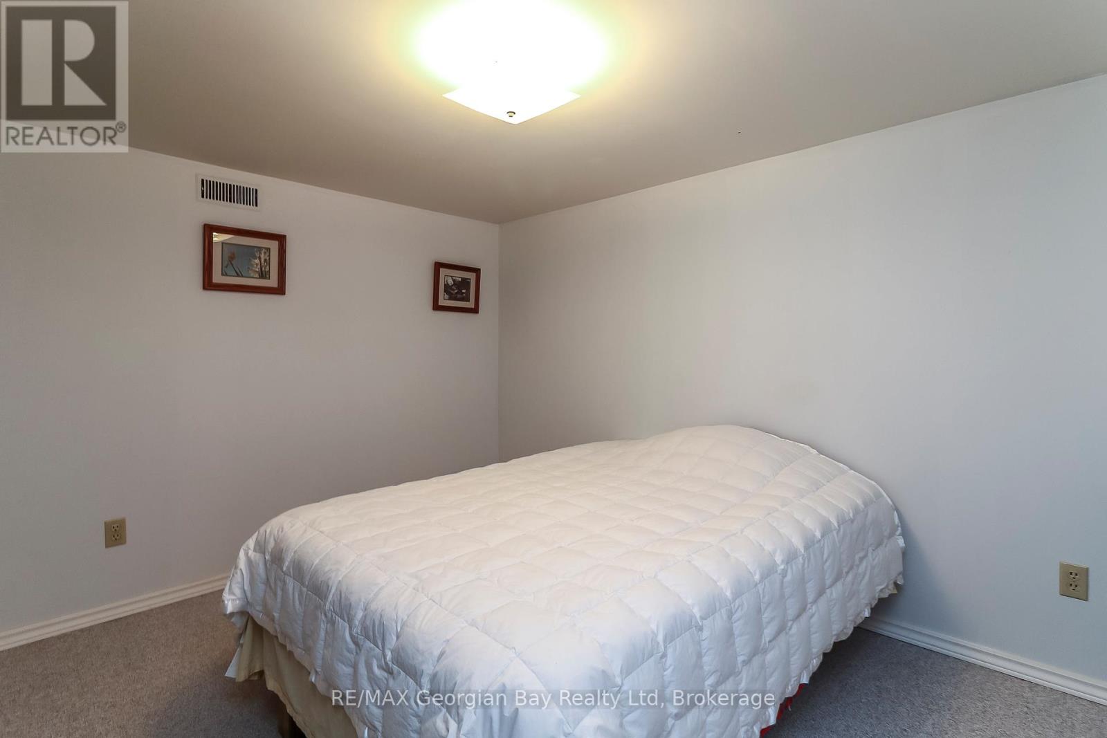 8 John Dillingno Street, Tay, Ontario  L0K 2A0 - Photo 23 - S13053318